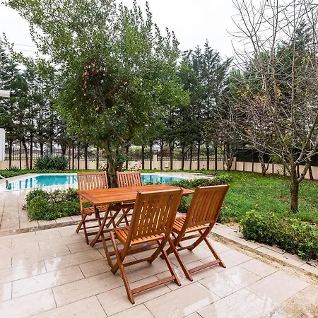 Gorgeous Villa With Private Pool And Garden Surrounded By Nature In Sile *