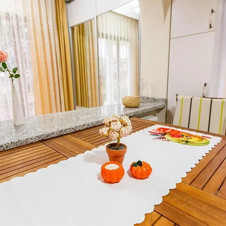 فيلة Gorgeous Villa With Private Pool And Garden Surrounded By Nature In Sile